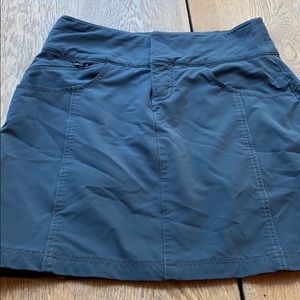 Athleta skirt size 2